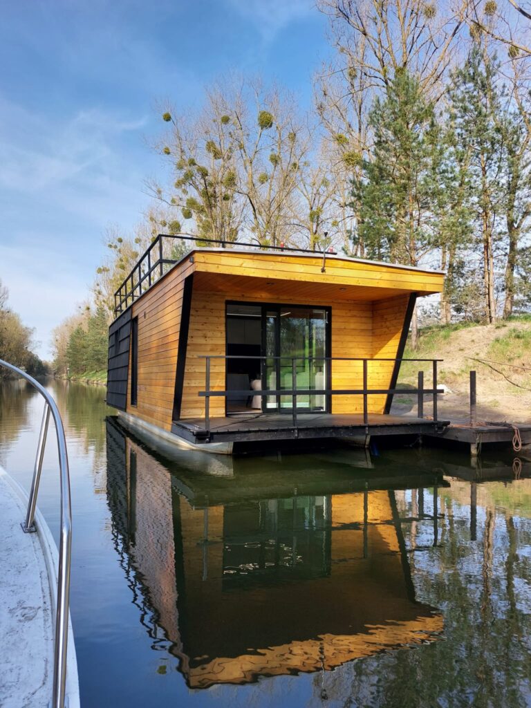 Bildermar Houseboat Gigant One